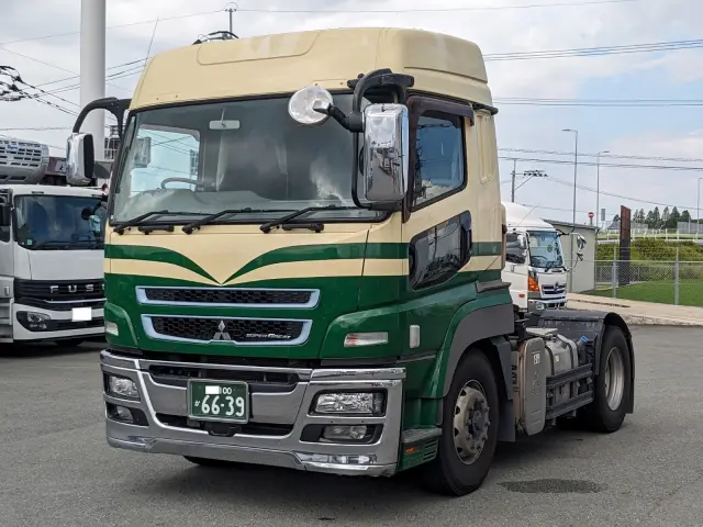 三菱 スーパーグレート QPG-FP64VDR(2WD)の写真1