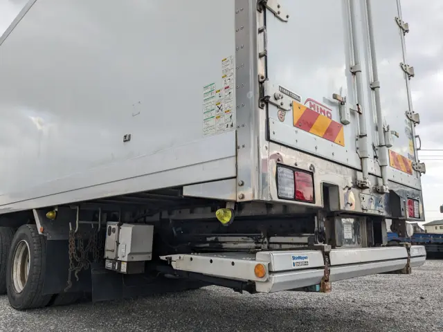 日野 プロフィア QKG-FW1EXBG(8x4)の写真8