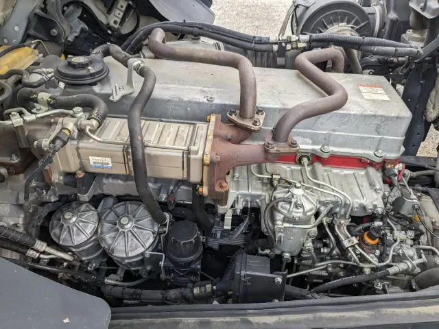 日野 プロフィア QKG-FW1EXBG(8x4)の写真43