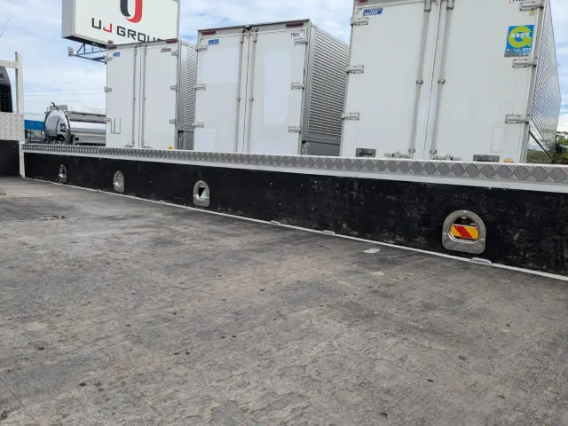 日野 レンジャー BKG-FC7JKYA(2WD)の写真11