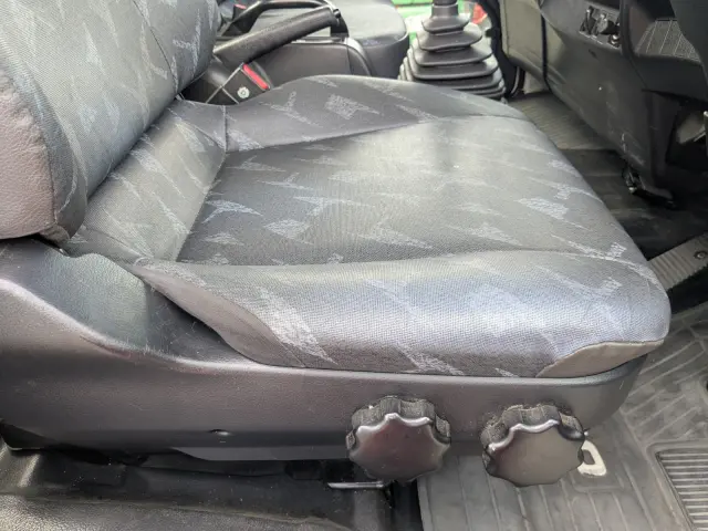 日野 レンジャー BKG-FC7JKYA(2WD)の写真31