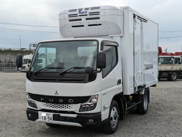 三菱 キャンター 2RG-FBAV0(2WD)の写真1