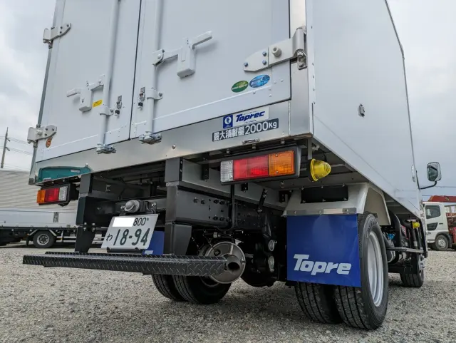 三菱 キャンター 2RG-FBAV0(2WD)の写真10