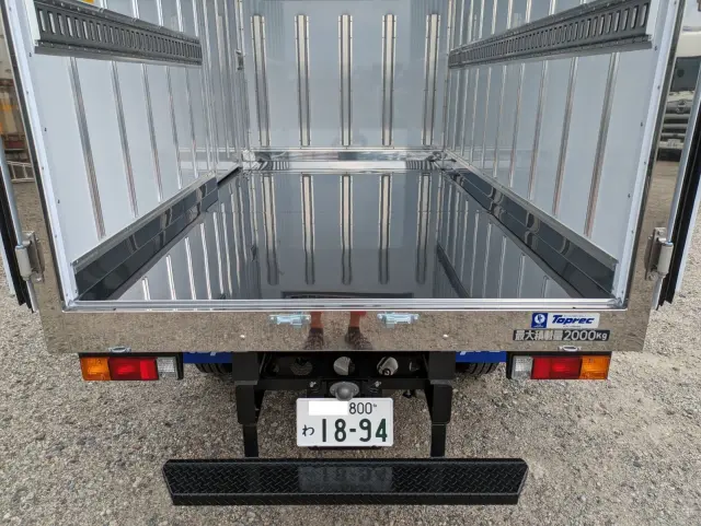 三菱 キャンター 2RG-FBAV0(2WD)の写真14