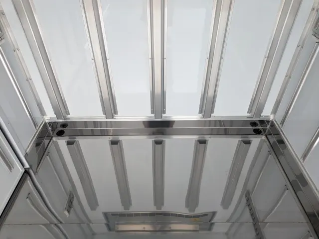 三菱 キャンター 2RG-FBAV0(2WD)の写真15