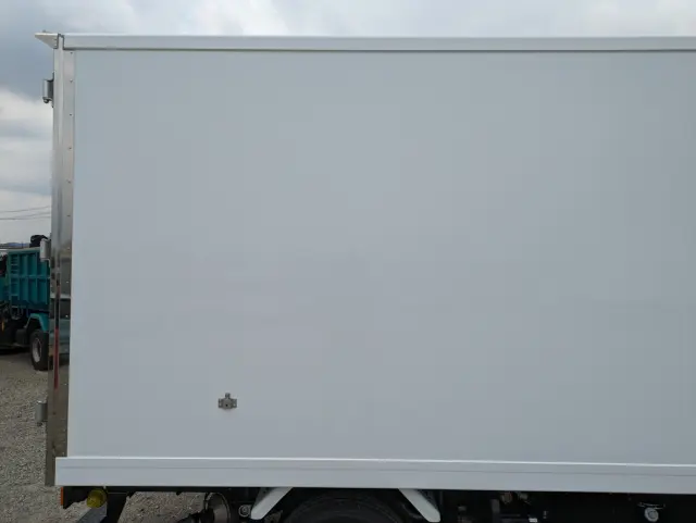 三菱 キャンター 2RG-FBAV0(2WD)の写真29