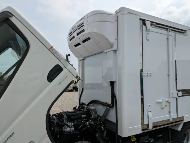 三菱 キャンター 2RG-FBAV0(2WD)の写真41