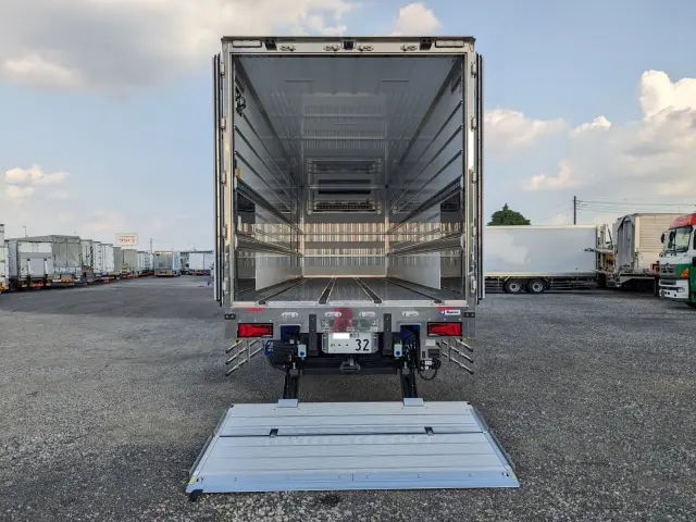 三菱 スーパーグレート 2PG-FS84HZ(8x4)の写真10