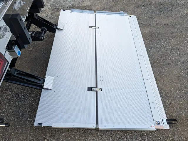 三菱 スーパーグレート 2PG-FS84HZ(8x4)の写真11