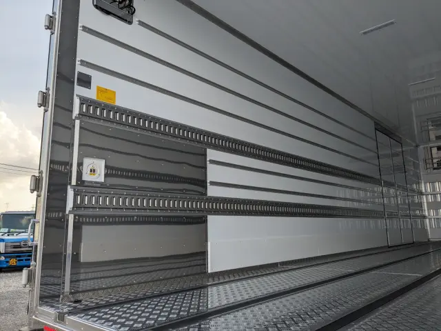 三菱 スーパーグレート 2PG-FS84HZ(8x4)の写真22