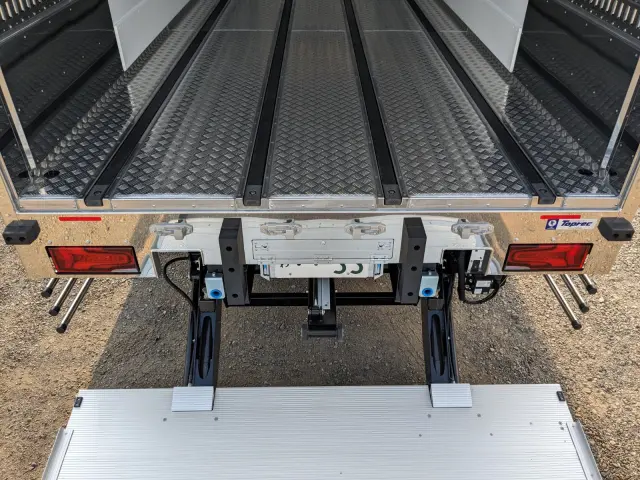 三菱 スーパーグレート 2PG-FS84HZ(8x4)の写真13