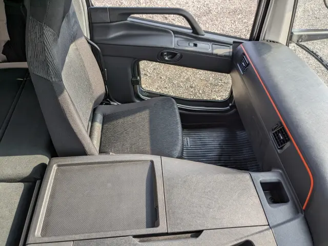 三菱 スーパーグレート 2PG-FS84HZ(8x4)の写真42