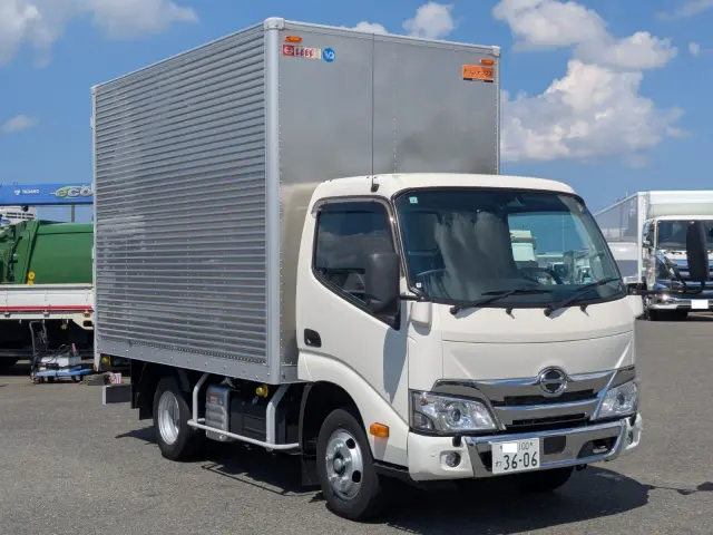 日野 デュトロ 2KG-XZU605M(2WD)の写真3