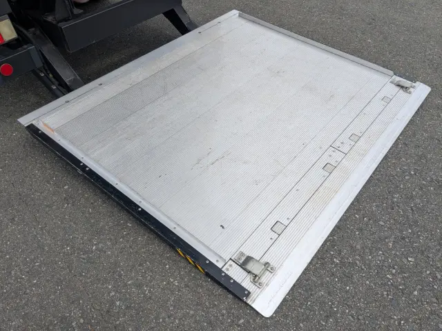 日野 デュトロ 2RG-XZU655M(2WD)の写真10