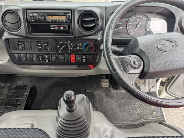 日野 デュトロ 2RG-XZU655M(2WD)の写真37