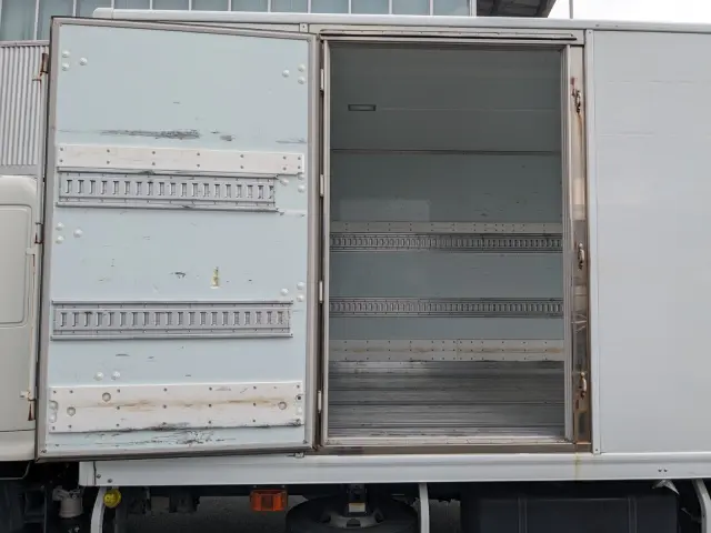 日野 レンジャー 2KG-FD2ABG(2WD)の写真15