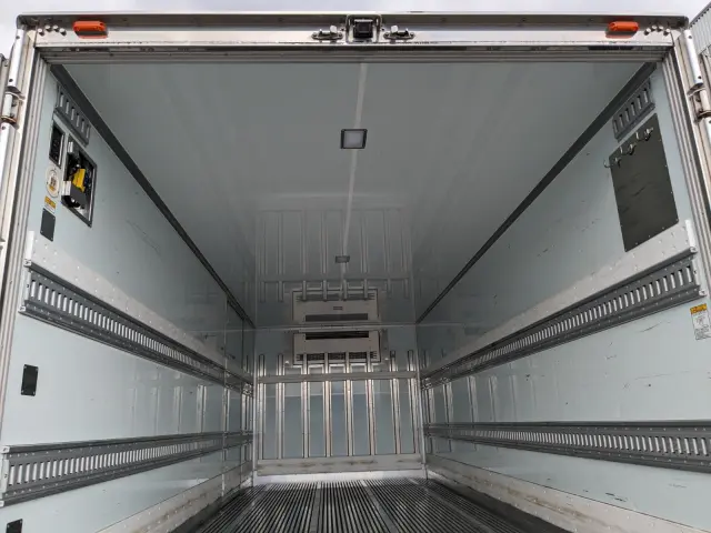 日野 レンジャー 2KG-FD2ABG(2WD)の写真21