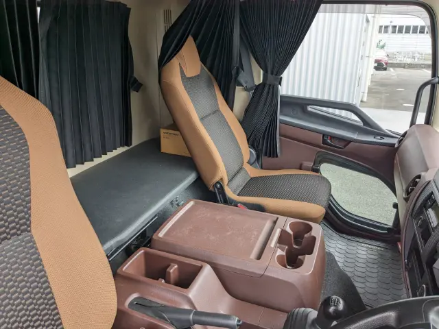 日野 レンジャー 2KG-FD2ABG(2WD)の写真36