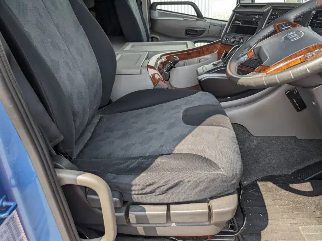 UD クオン 2PG-GK5AAB(2WD)の写真25