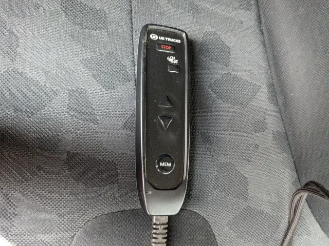 UD クオン 2PG-GK5AAB(2WD)の写真26