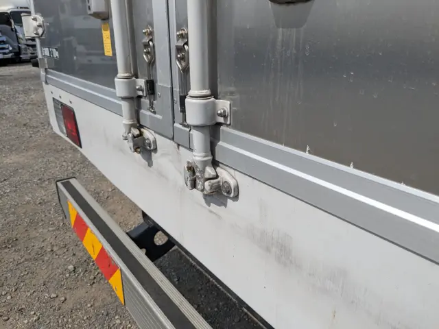 日野 レンジャー 2PG-FD2ABG(2WD)の写真8