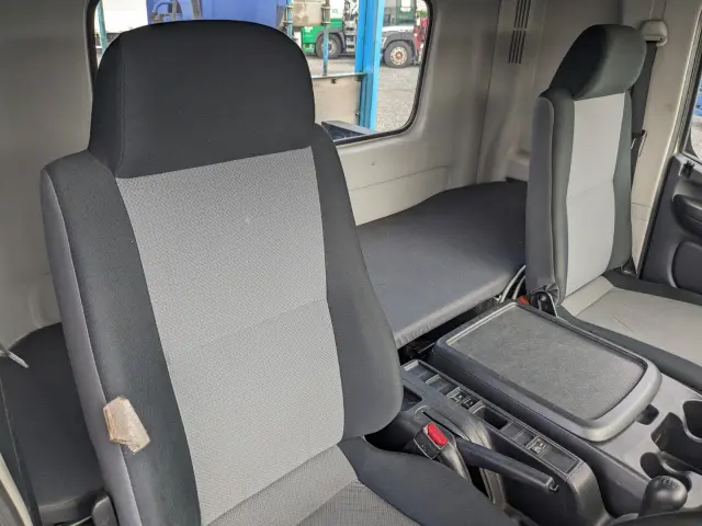 日野 レンジャー BKG-FD7JKYA(2WD)の写真42