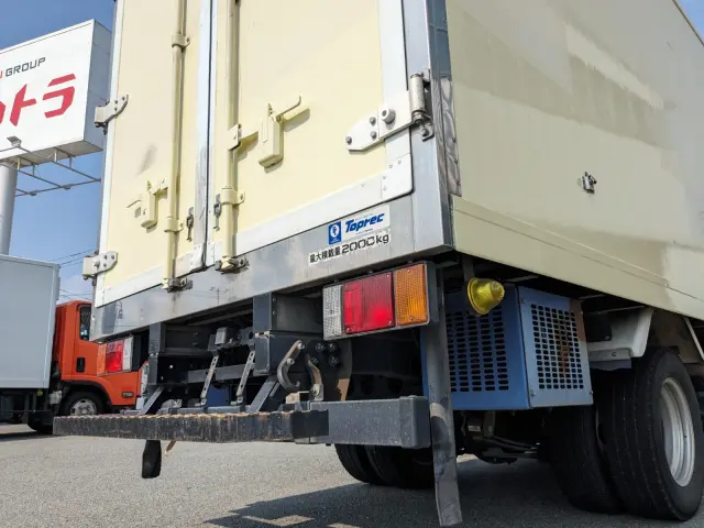 いすゞ エルフ TKG-NLR85AN(2WD)の写真7