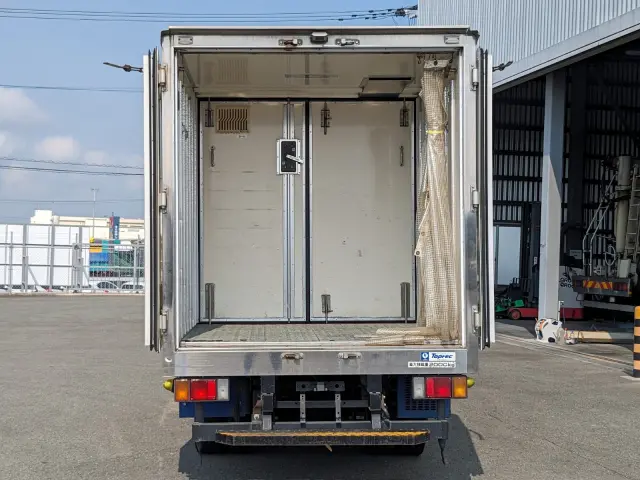 いすゞ エルフ TKG-NLR85AN(2WD)の写真9