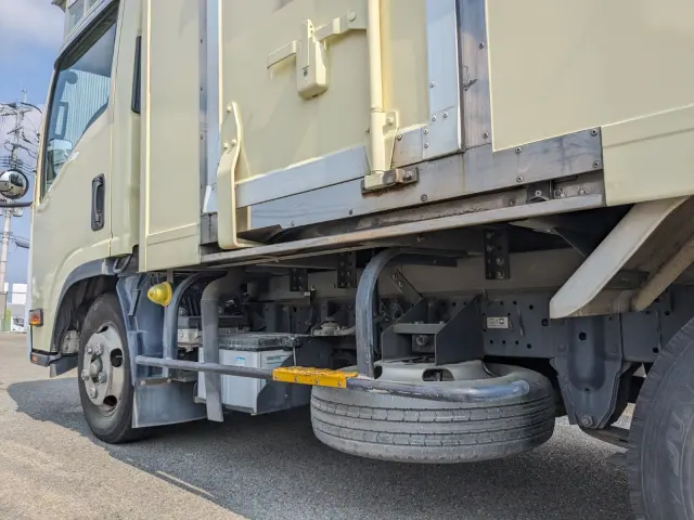 いすゞ エルフ TKG-NLR85AN(2WD)の写真12