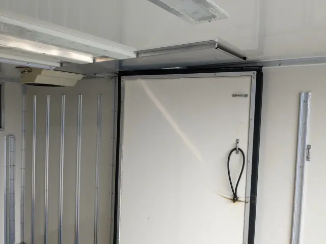 いすゞ エルフ TKG-NLR85AN(2WD)の写真29