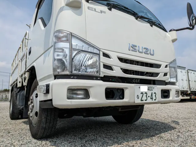 いすゞ エルフ TRG-NKR85A(2WD)の写真6