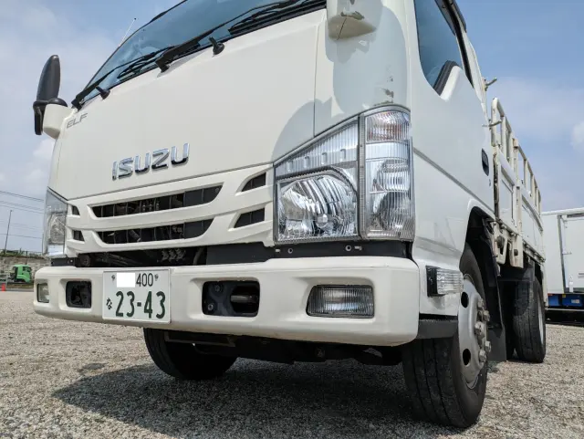 いすゞ エルフ TRG-NKR85A(2WD)の写真7
