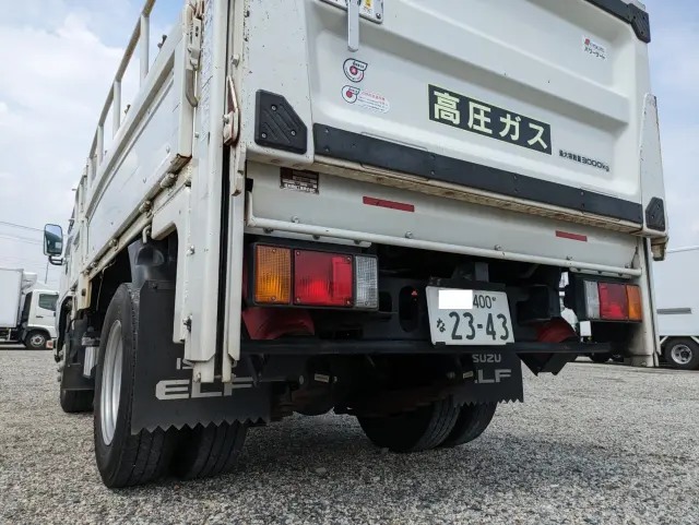 いすゞ エルフ TRG-NKR85A(2WD)の写真8
