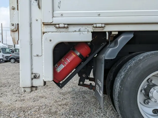 いすゞ エルフ TRG-NKR85A(2WD)の写真27