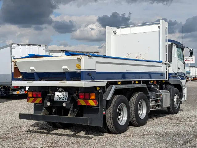 三菱 スーパーグレート 2PG-FV70HX(6x4)の写真5