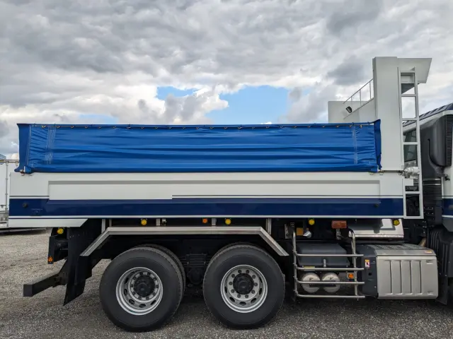 三菱 スーパーグレート 2PG-FV70HX(6x4)の写真26