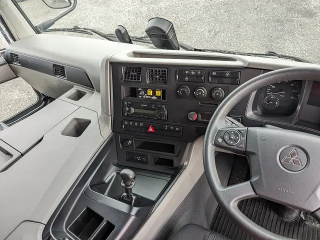 三菱 スーパーグレート 2PG-FV70HX(6x4)の写真43