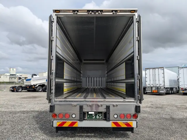 三菱 スーパーグレート 2PG-FS74HZ(8x4)の写真10