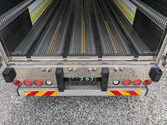 三菱 スーパーグレート 2PG-FS74HZ(8x4)の写真11