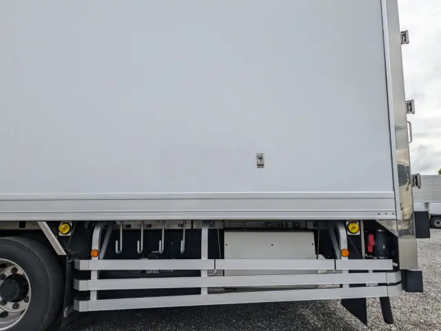 三菱 スーパーグレート 2PG-FS74HZ(8x4)の写真21