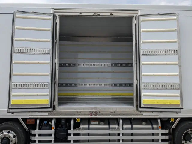 三菱 スーパーグレート 2PG-FS74HZ(8x4)の写真28