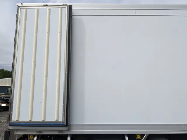 三菱 スーパーグレート 2PG-FS74HZ(8x4)の写真29