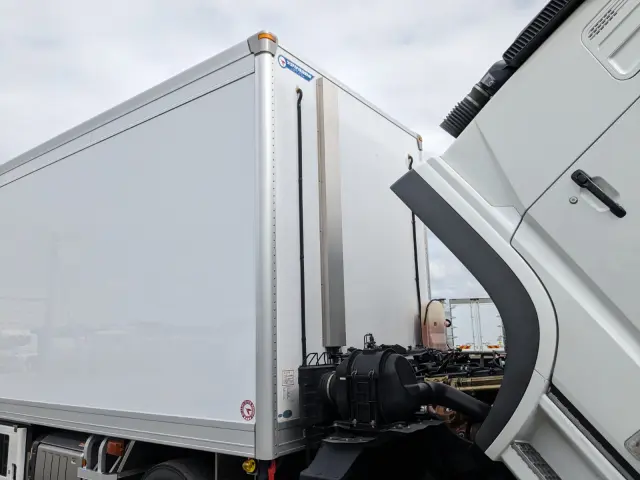 三菱 スーパーグレート 2PG-FS74HZ(8x4)の写真48