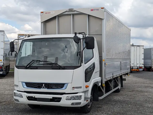 三菱 ファイター 2KG-FK62F(2WD)の写真1