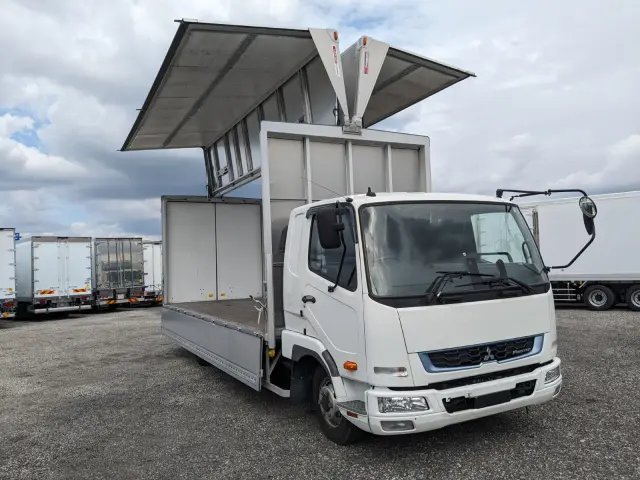 三菱 ファイター 2KG-FK62F(2WD)の写真36