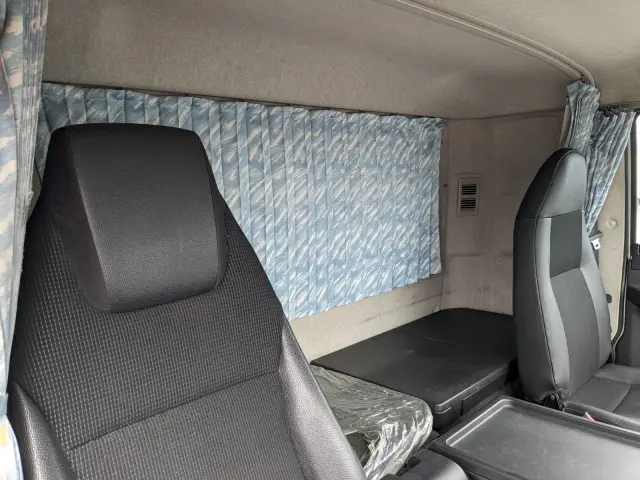 三菱 ファイター 2KG-FK62F(2WD)の写真40