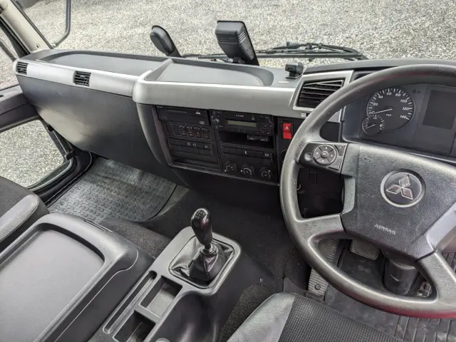 三菱 ファイター 2KG-FK62F(2WD)の写真41