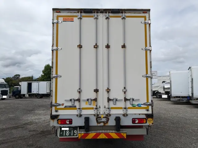 UD クオン 2PG-CX5BA(6x4)の写真6