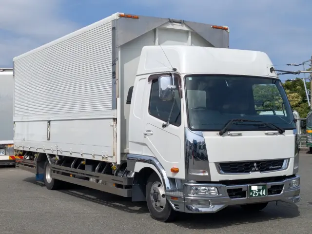 三菱 ファイター 2KG-FK61F(2WD)の写真3