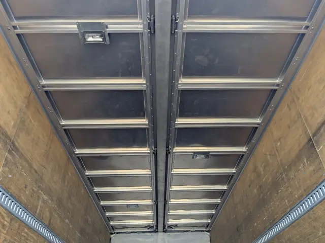 三菱 ファイター 2KG-FK61F(2WD)の写真16